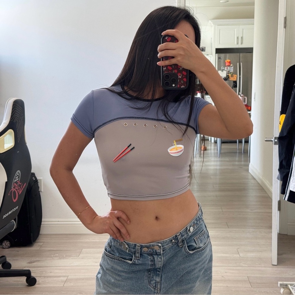 Two-Tone Grey & Lavender Cropped Short Sleeve Tee